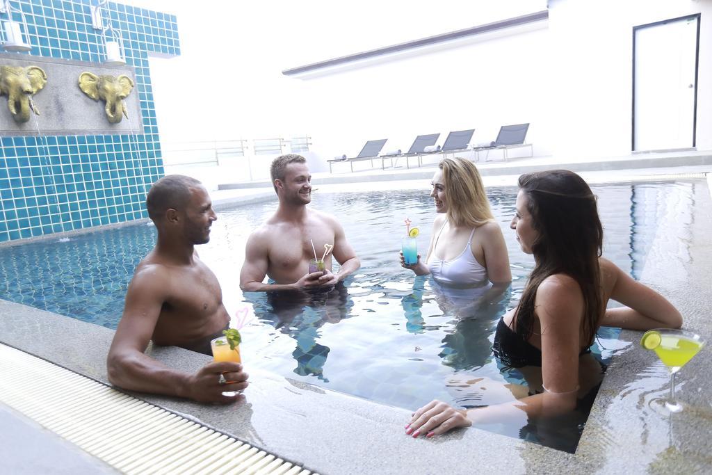 G Penthouse Villa Phuket Kültér fotó